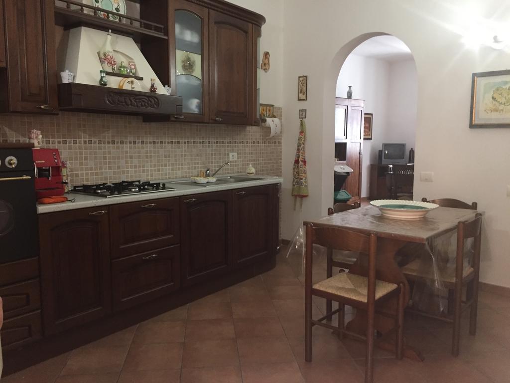 Apartament Casa Di Emanuela Spello Pokój zdjęcie